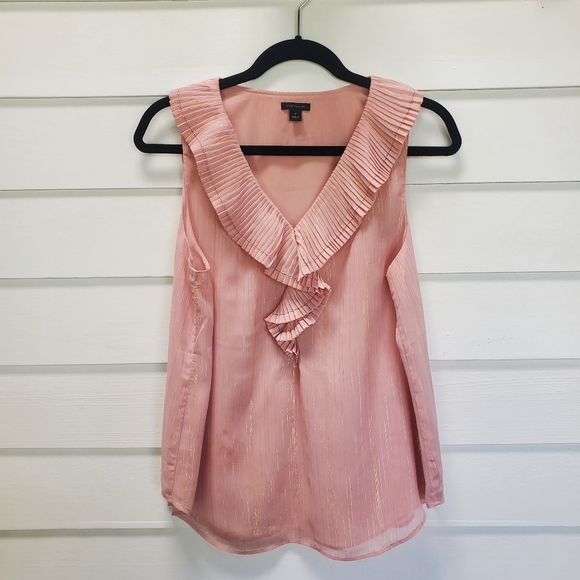 Ann Taylor tank top with ruffle, Size:M Color: Blush with Gold - Picture 1 of 4